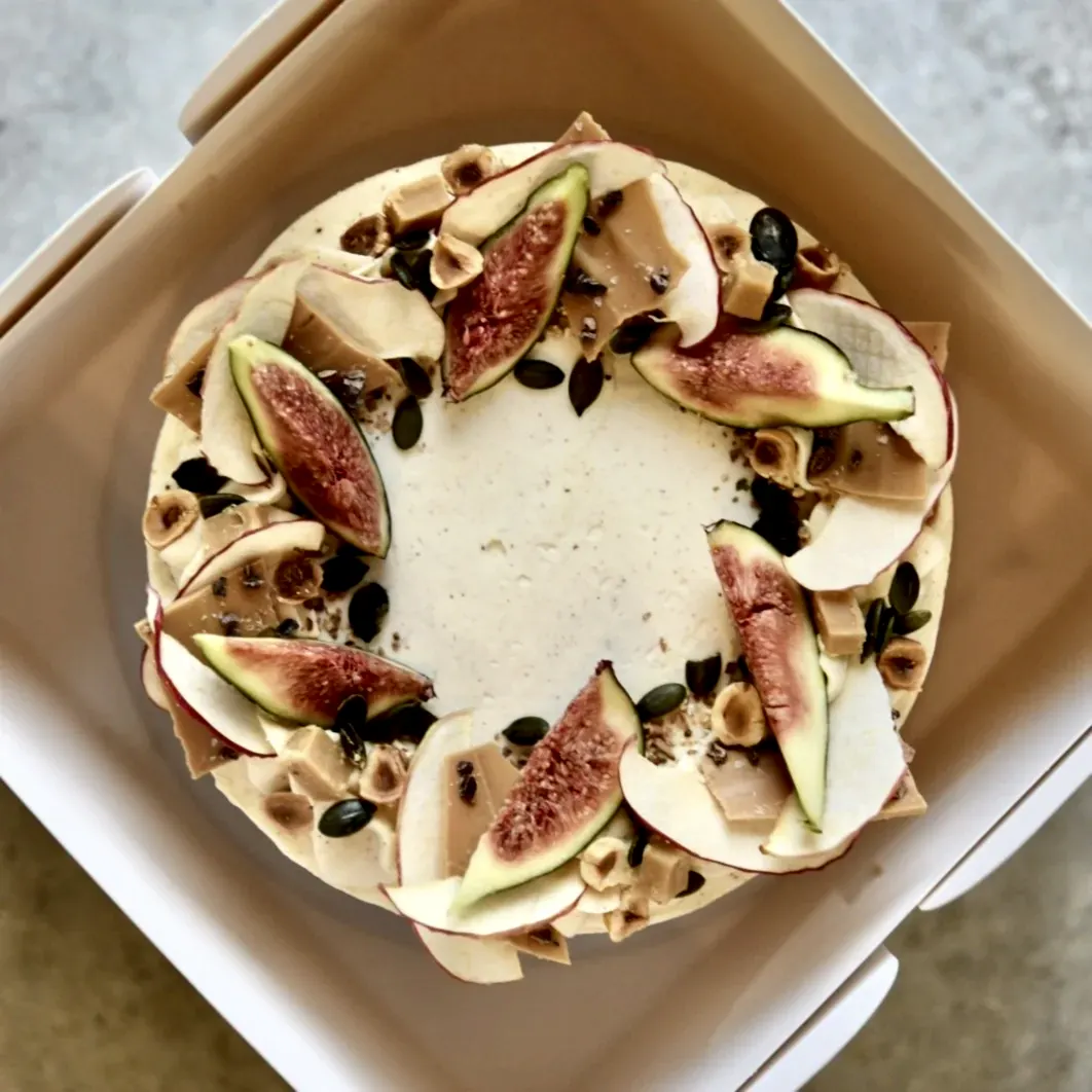 Seasonal Cakes