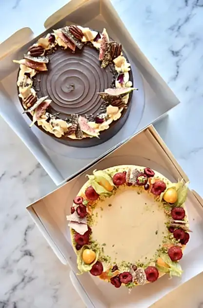 Signature cakes